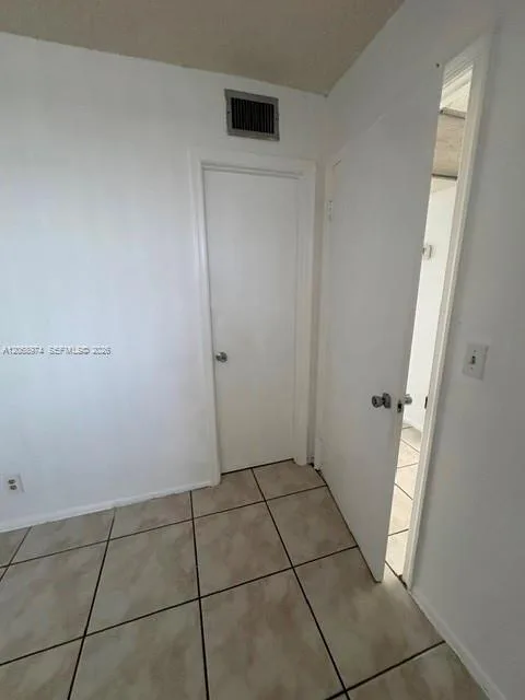 9440 Poinciana Pl # 404, Davie, FL 33324 photo 12