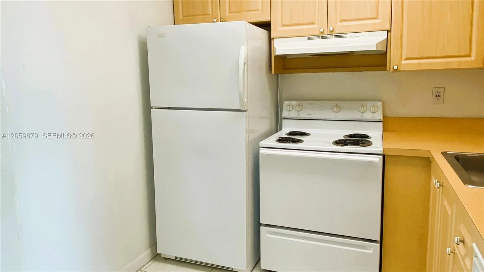 9350 Fontainebleau Blvd # 602, Miami, FL 33172 photo 10