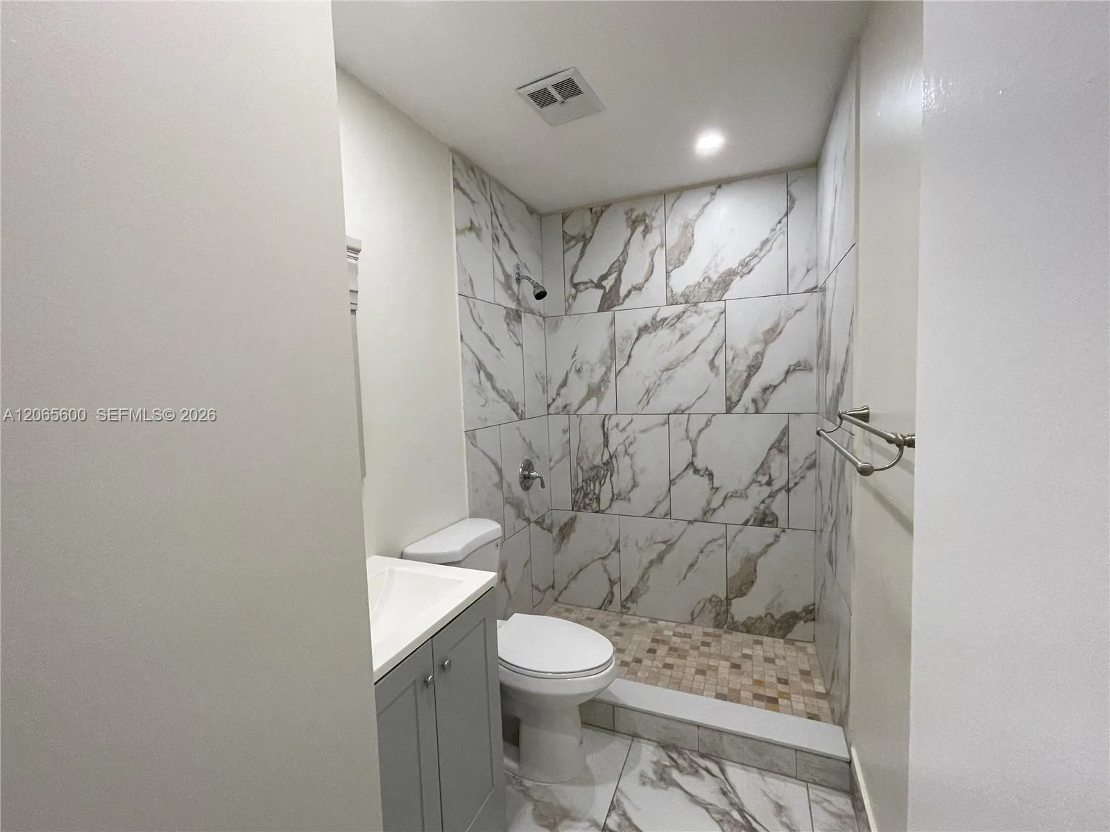 1447 Towhee St, Homestead, FL 33035 — zdjęcie 4