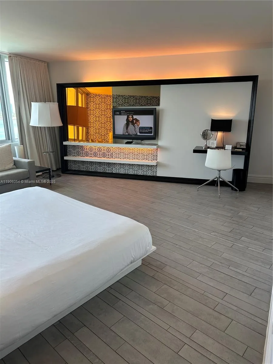 1100 West Ave # 1206, Miami Beach, FL 33139 photo 2