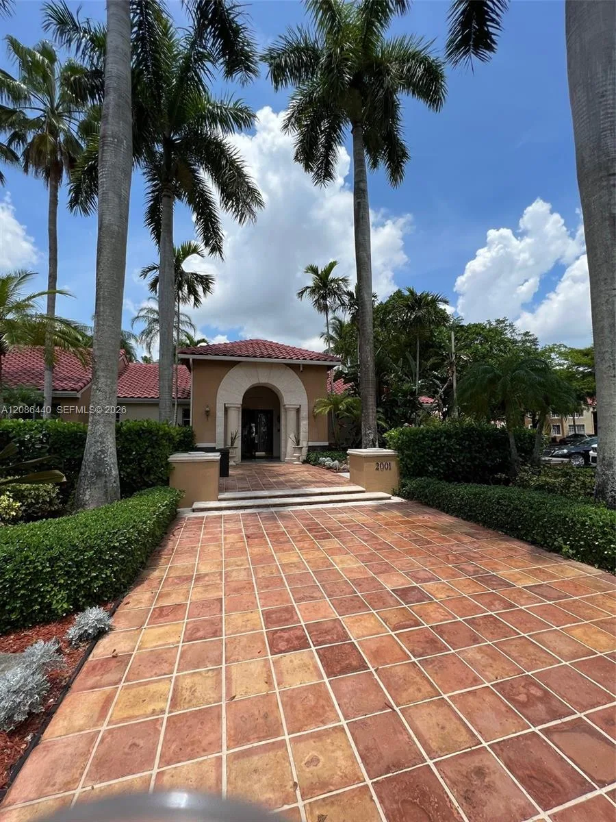 2051 Renaissance Blvd # 306, Miramar, FL 33025