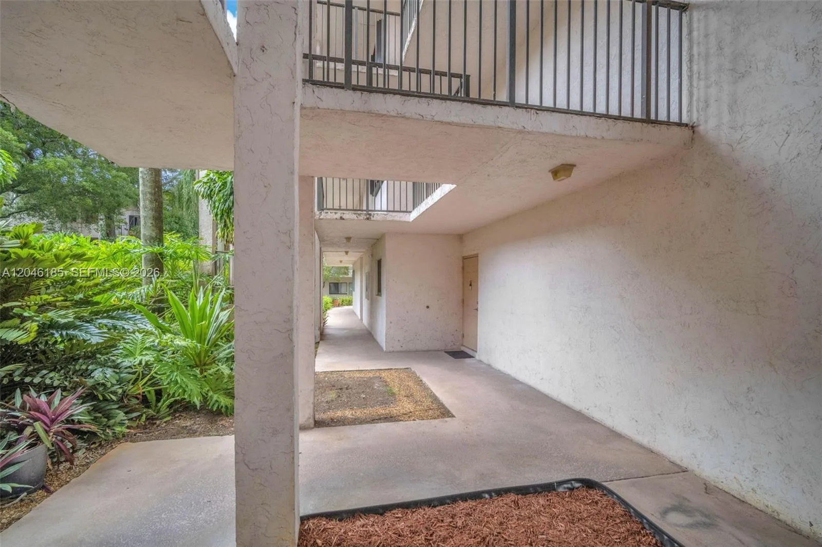 4720 SW 62nd Way # 103, Davie, FL 33314 photo 3