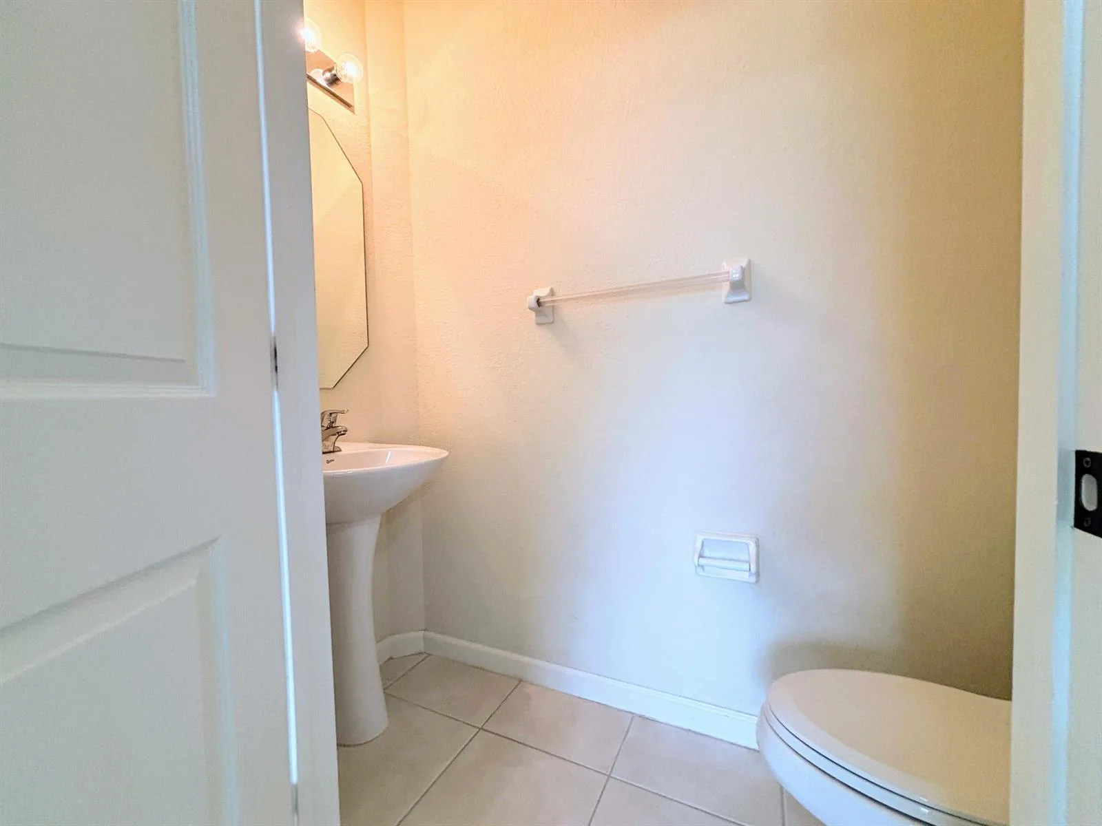 5088 SE Mariner Garden Circle, Stuart, FL 34997 photo 12
