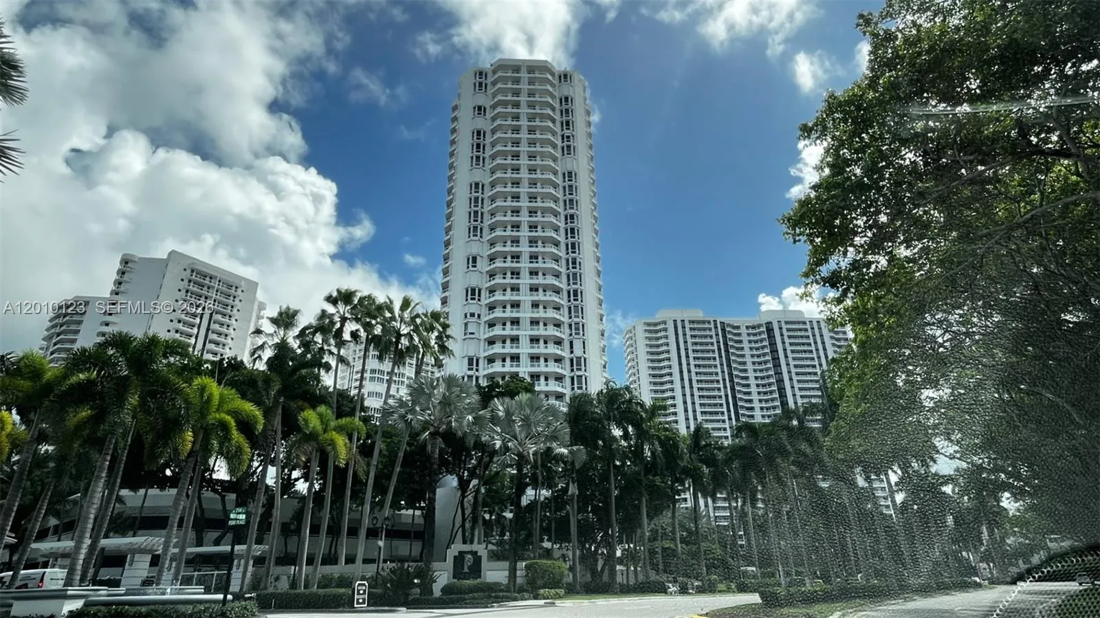 21150 Point Pl # 1202, Aventura, FL 33180 photo 3
