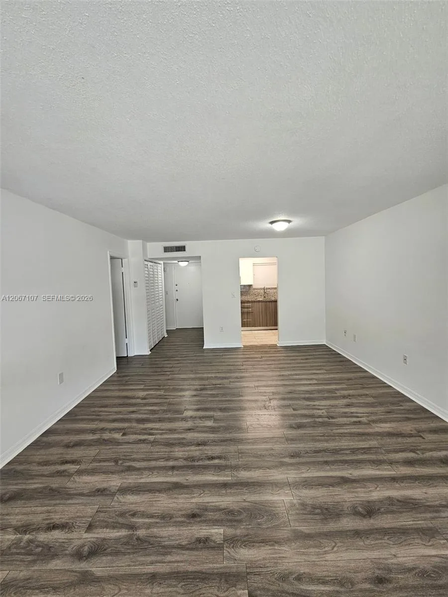 7470 Miami Lakes Dr # B208, Miami Lakes, FL 33014 photo 7