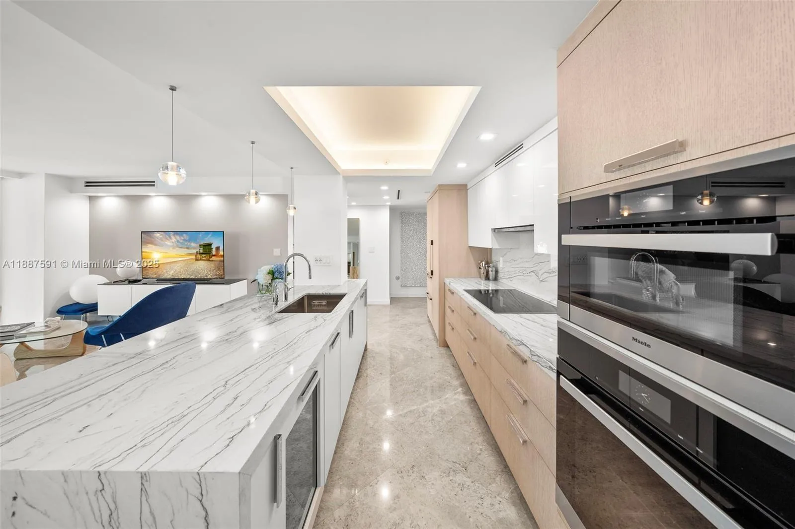1500 Ocean Dr # UPH-5, Miami Beach, FL 33139 photo 5