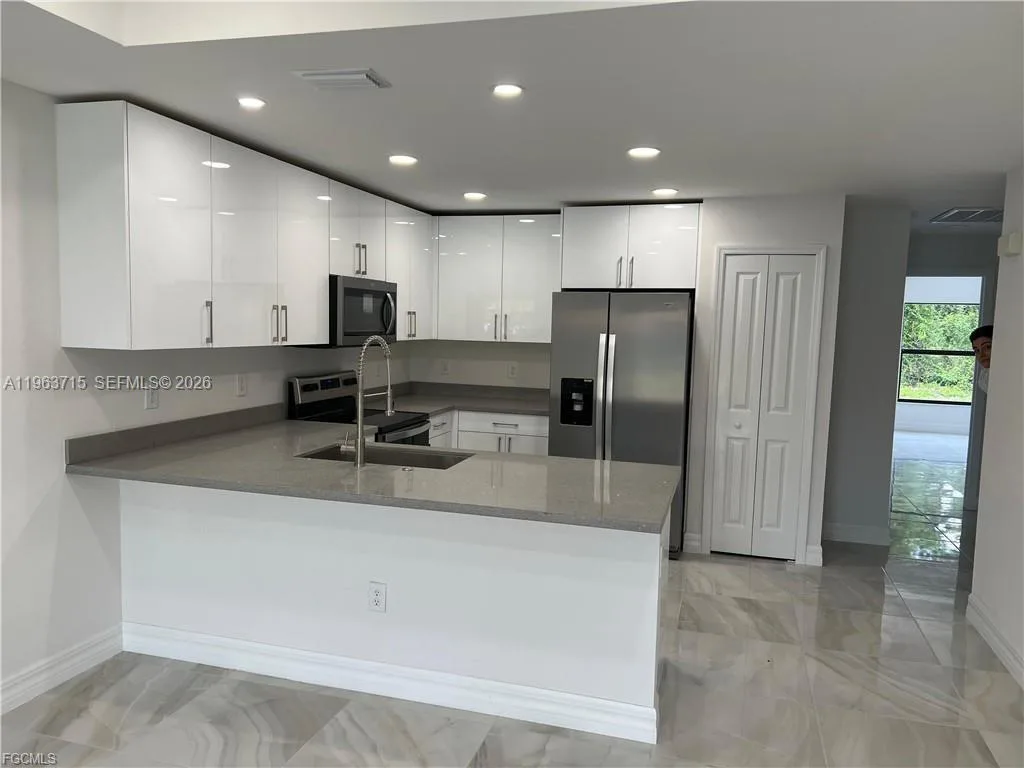 SW 30th # 4852, Lehigh Acres, FL 33973 photo 4