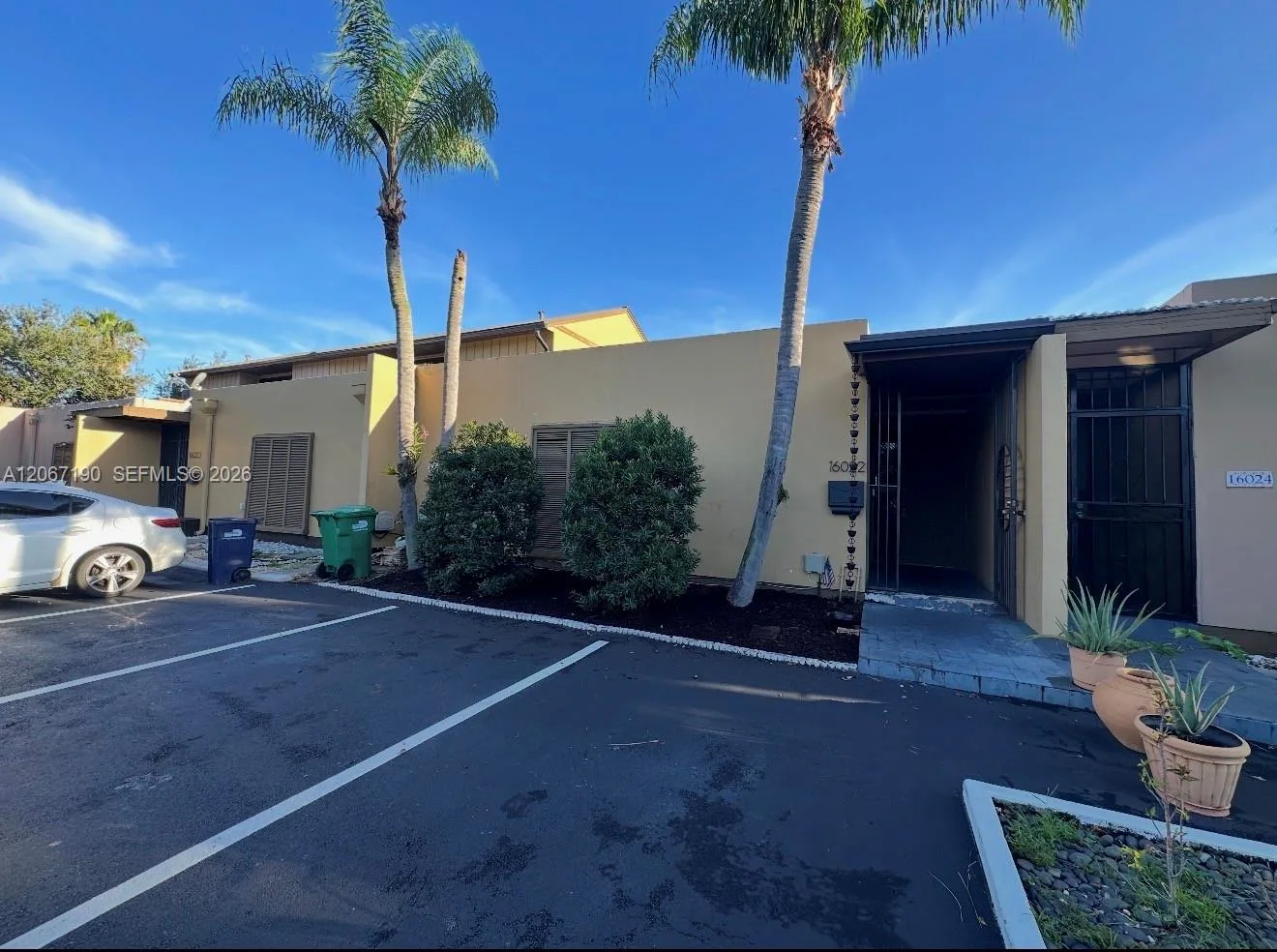 16022 Kilmarnock Dr # 16022, Miami Lakes, FL 33014