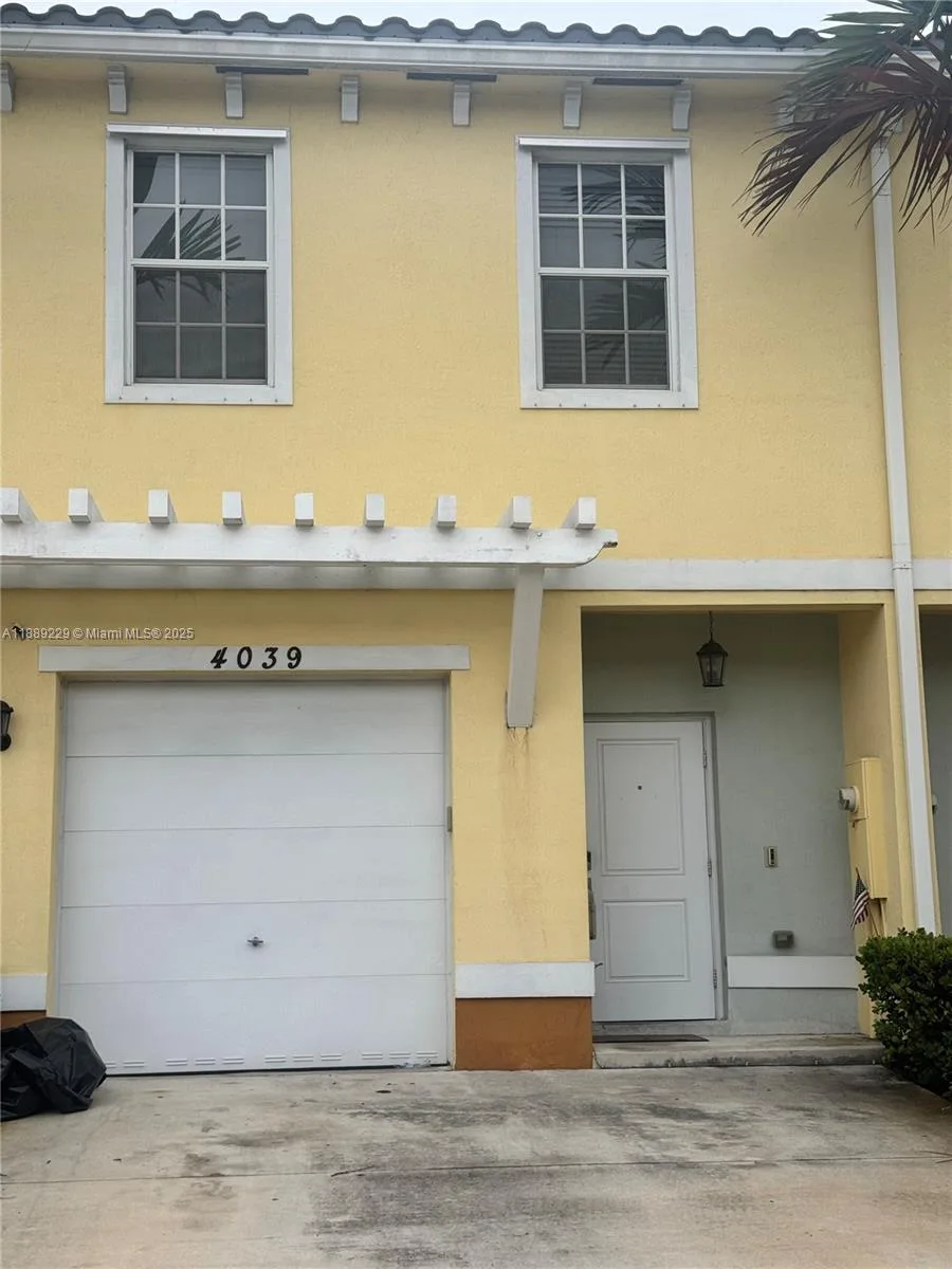 4039 NW 11th St, Lauderhill, FL 33313 photo 7