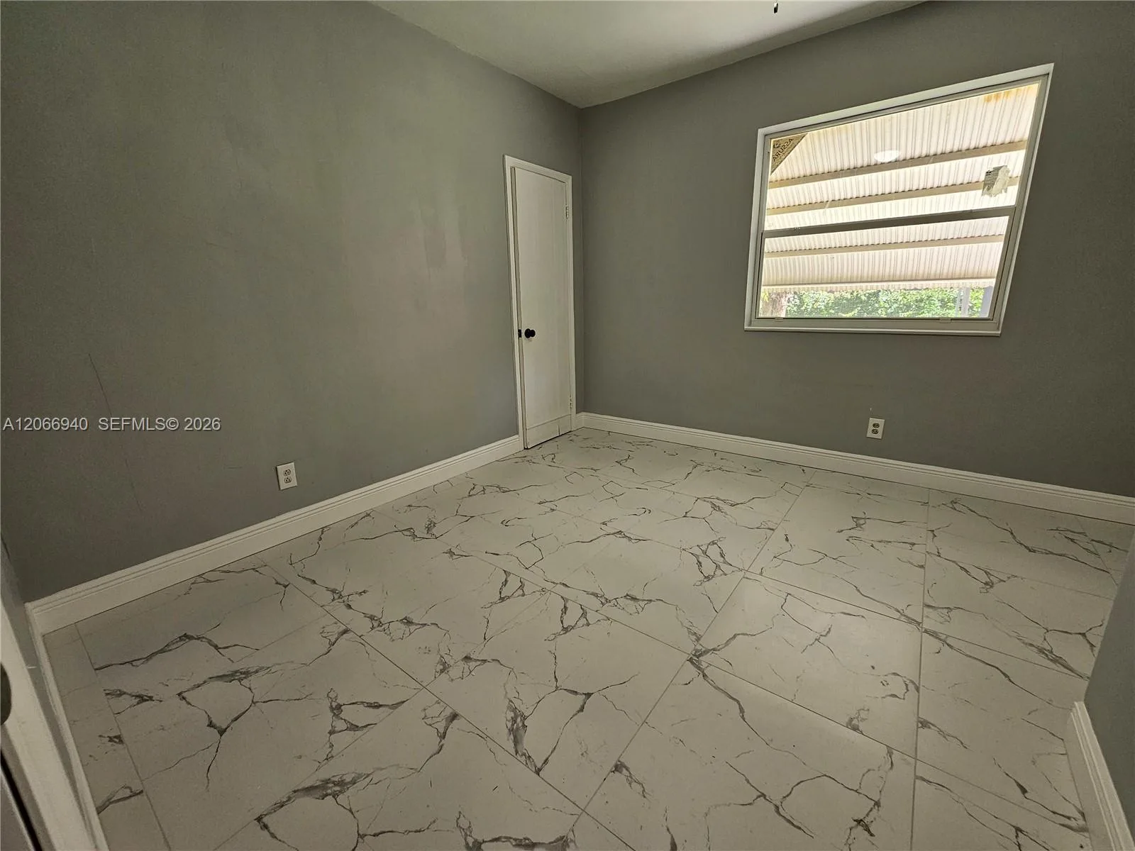 1929 NE 176th St, North Miami Beach, FL 33162 photo 9