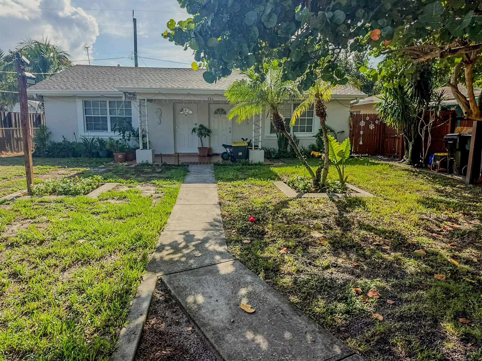 826 S M Street, FL 33460