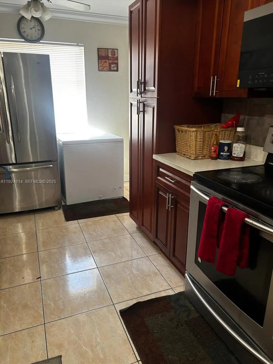 2211 NW 46th Ave, Lauderhill, FL 33313 photo 11