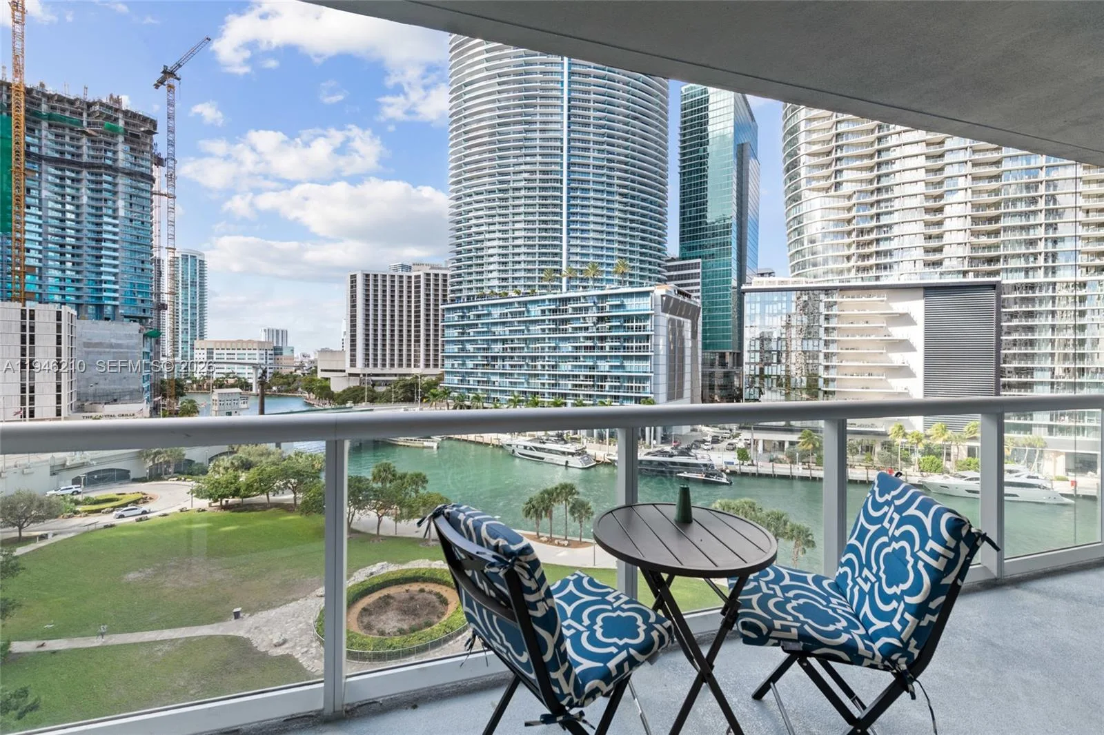 465 Brickell Ave # 904, Miami, FL 33131 photo 12