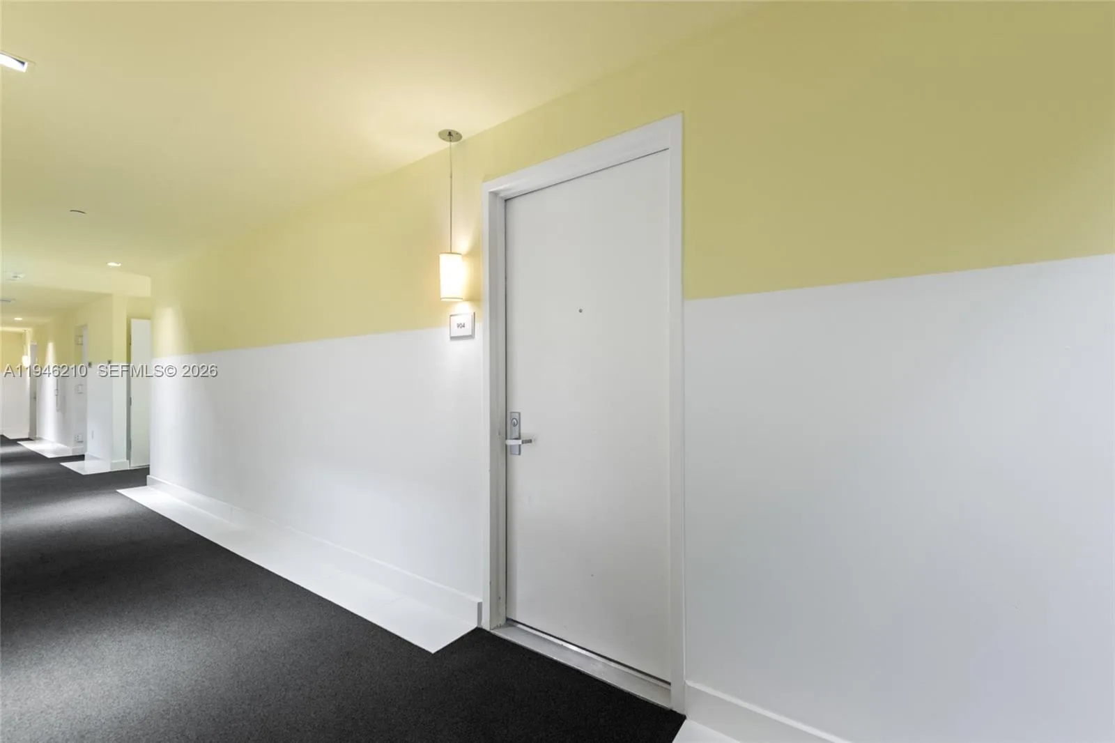 465 Brickell Ave # 904, Miami, FL 33131 photo 2