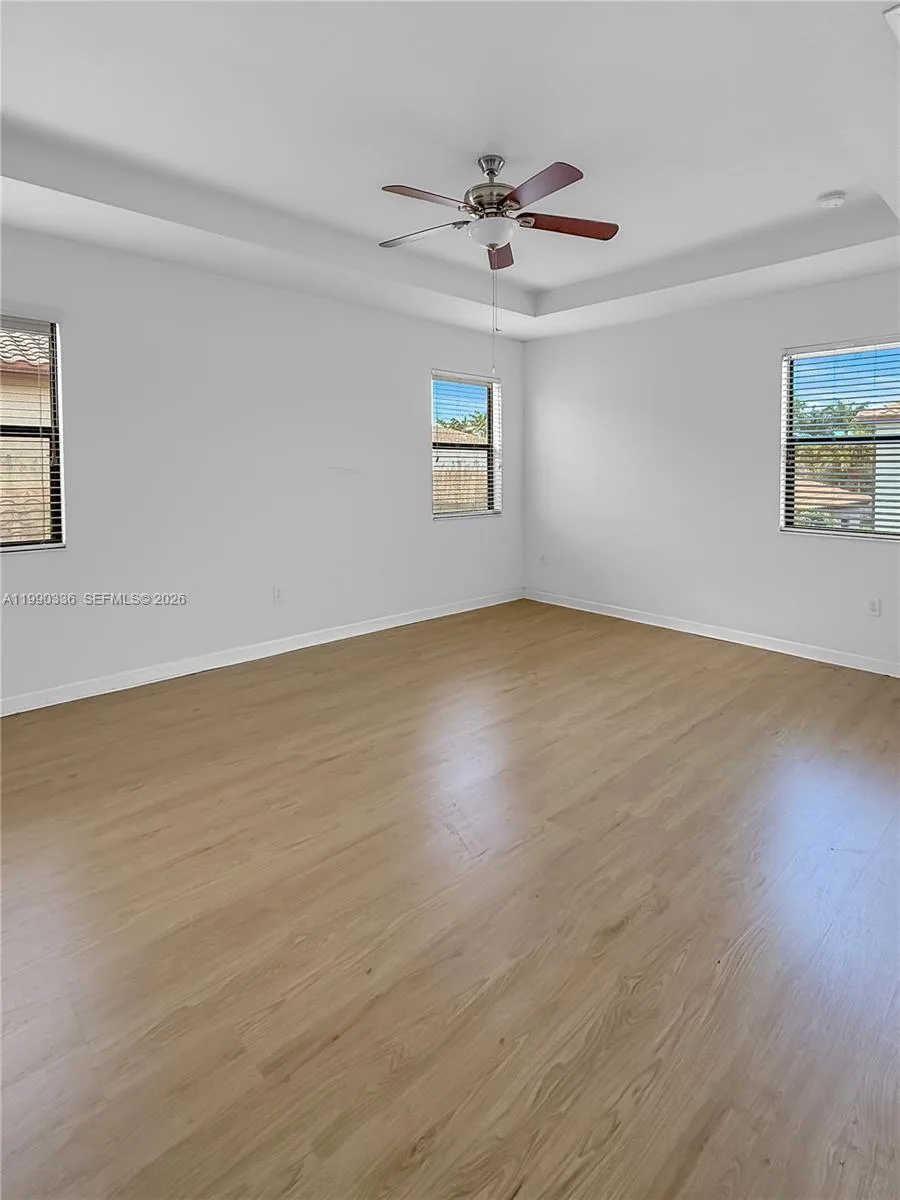 709 SE 35th Ave, Homestead, FL 33033 photo 7