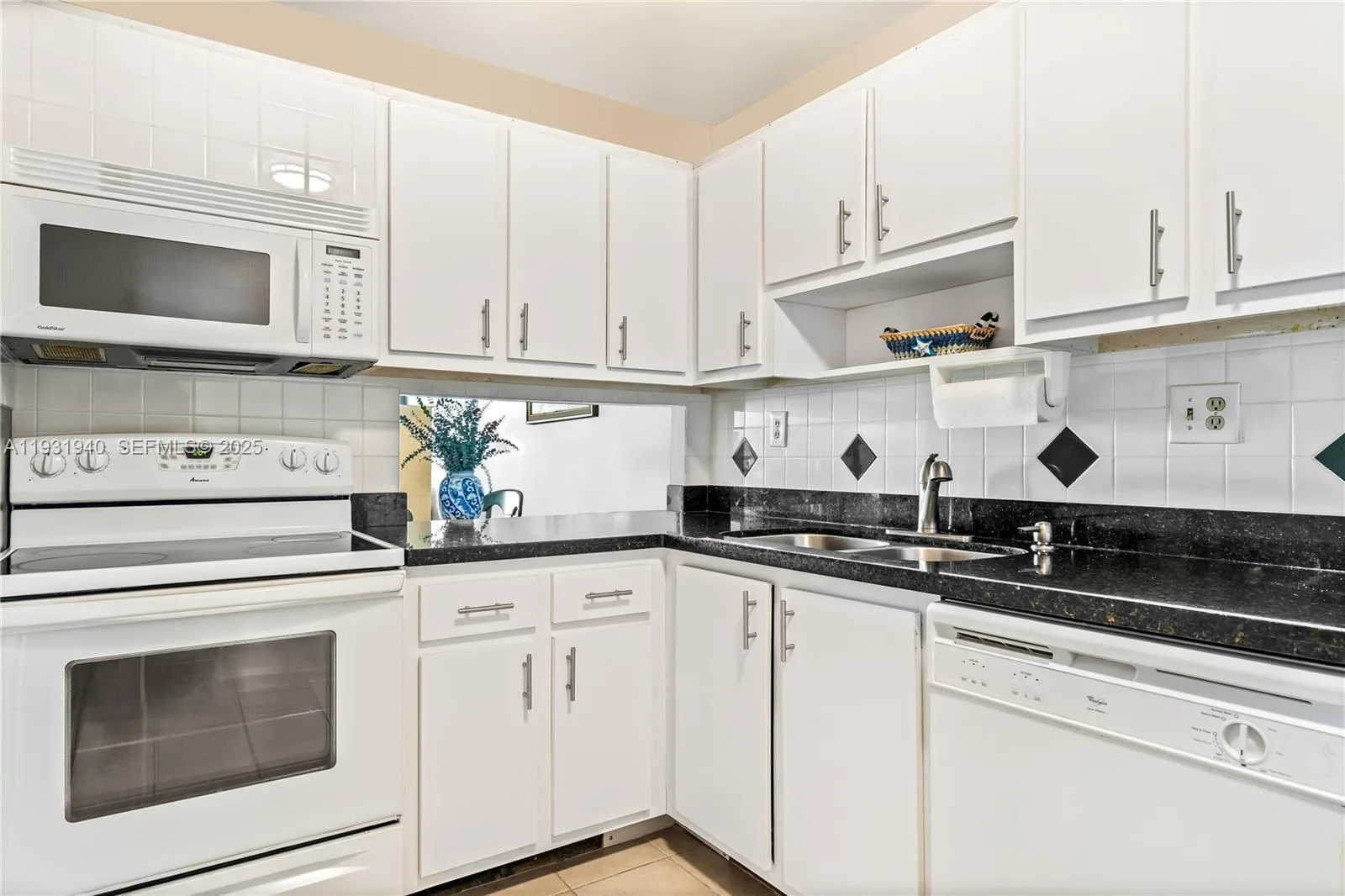 1849 S Ocean Dr # 803, Hallandale Beach, FL 33009 photo 11