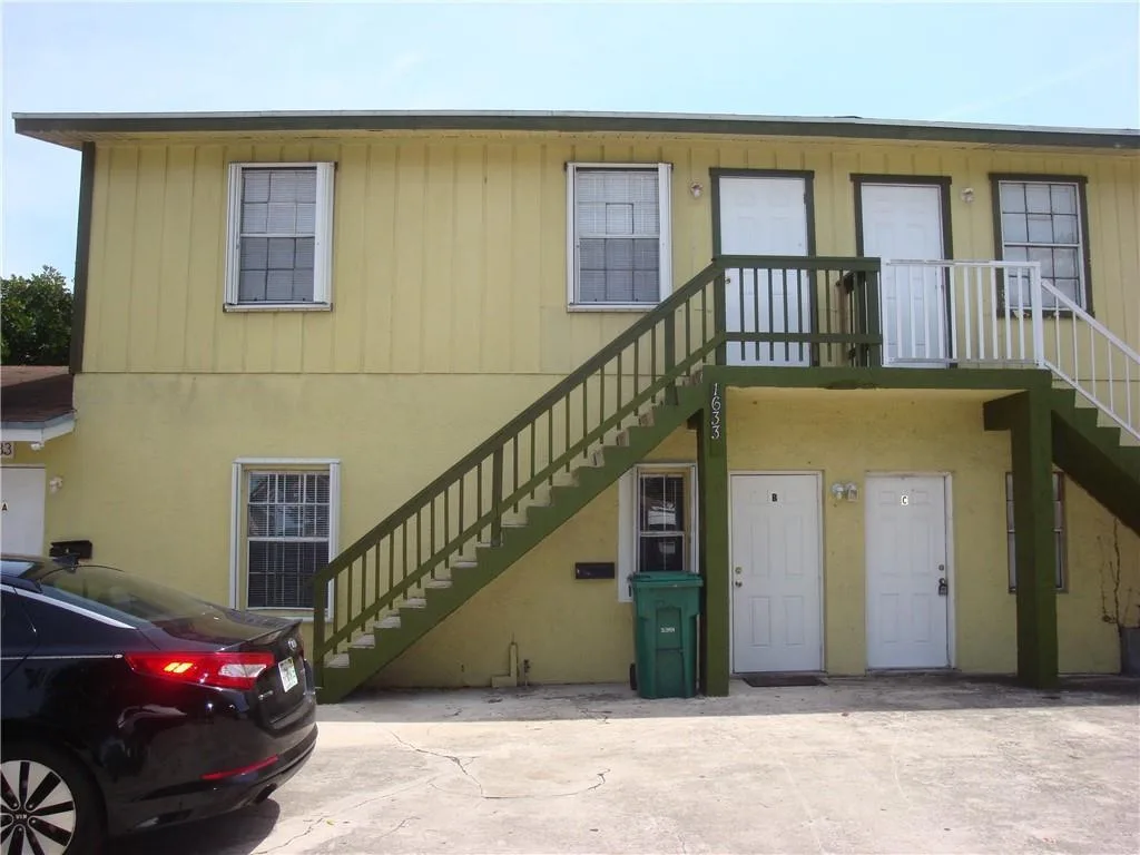1633 W 28th Street # B, Riviera Beach, FL 33404