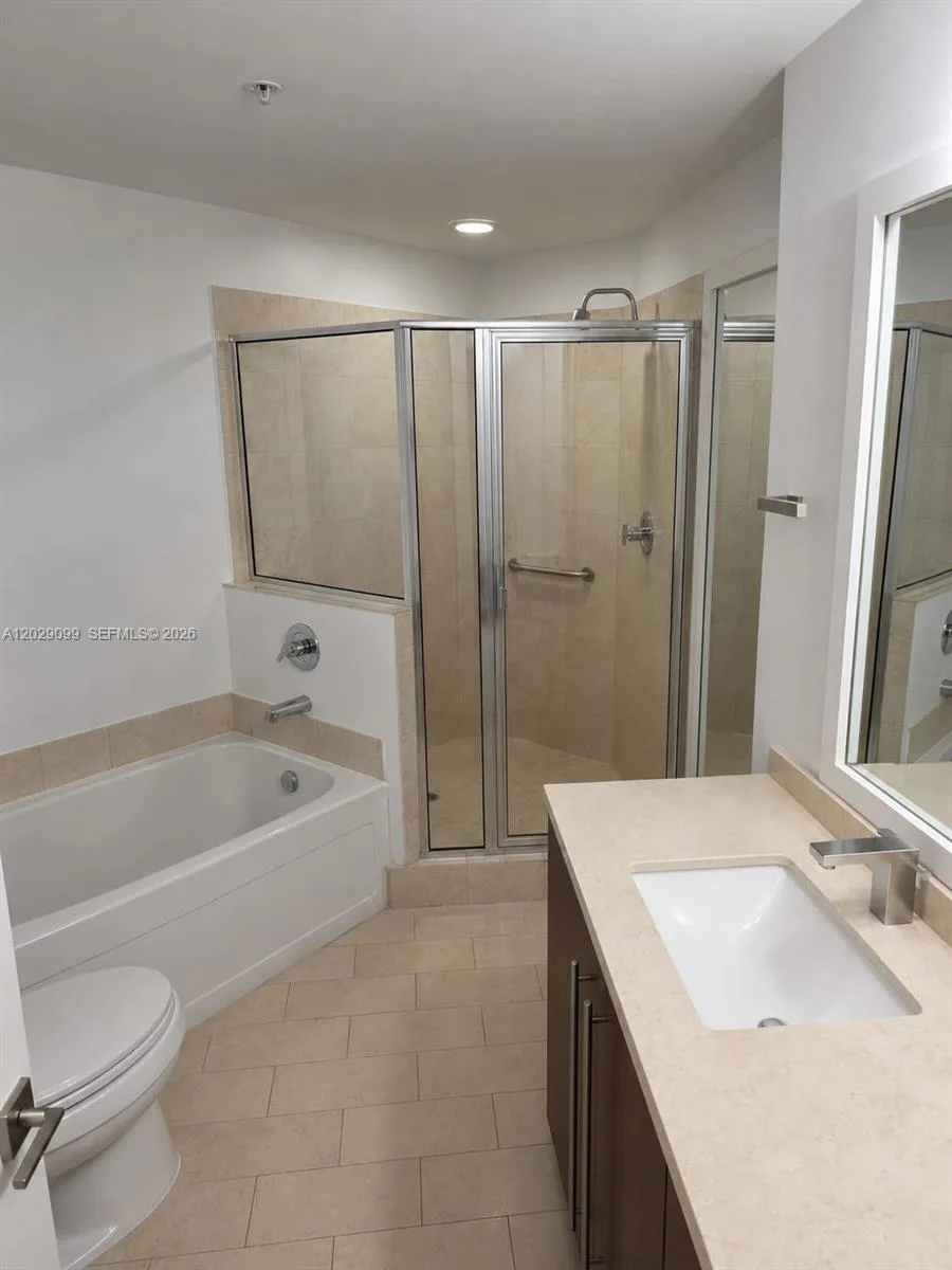 1111 SW 1st Ave # 2020-N, Miami, FL 33130 photo 5