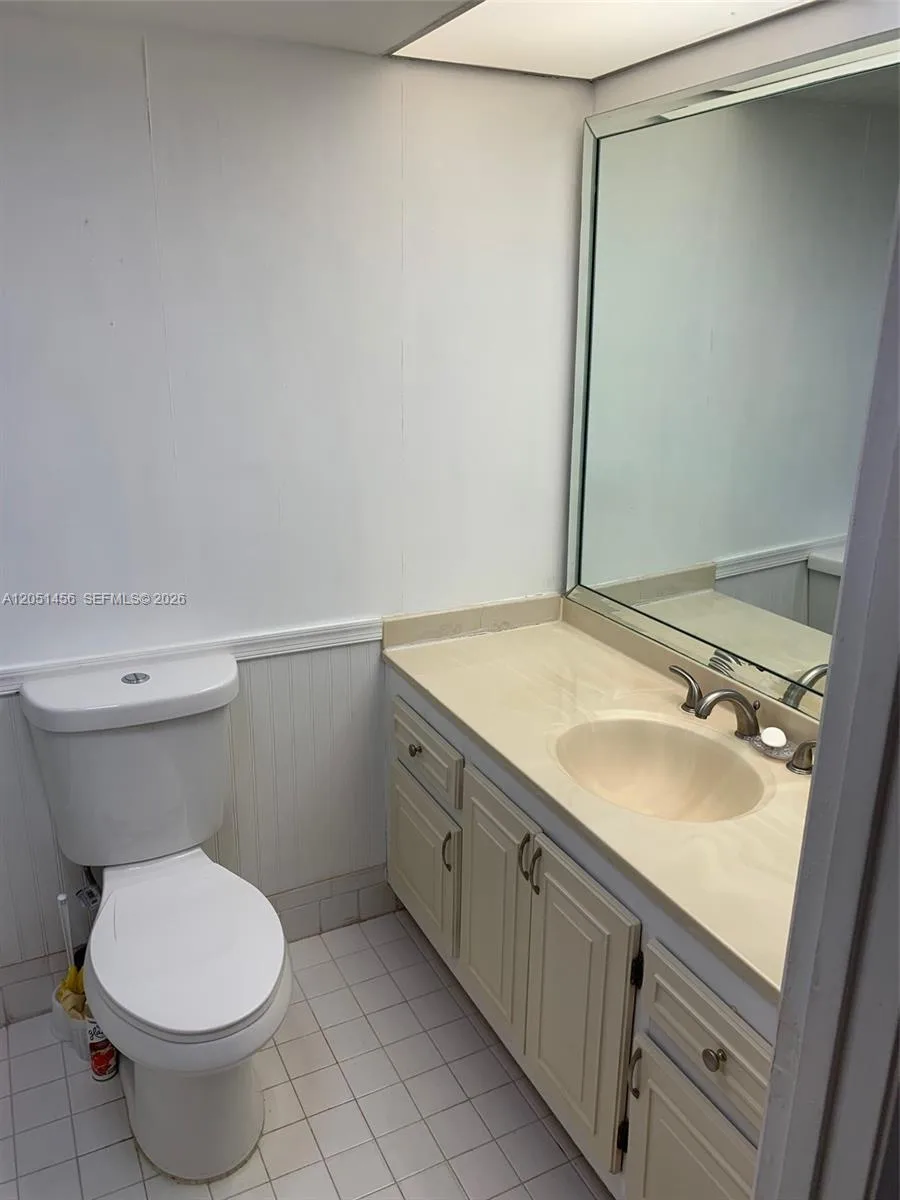 4801 Martinique Pl # H1, Coconut Creek, FL 33066 photo 13