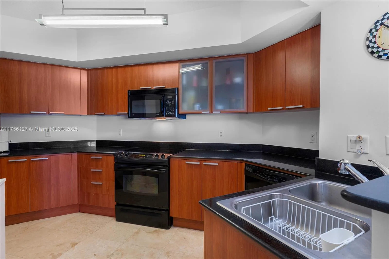 16699 Collins Ave # 3803, Sunny Isles Beach, FL 33160 photo 10