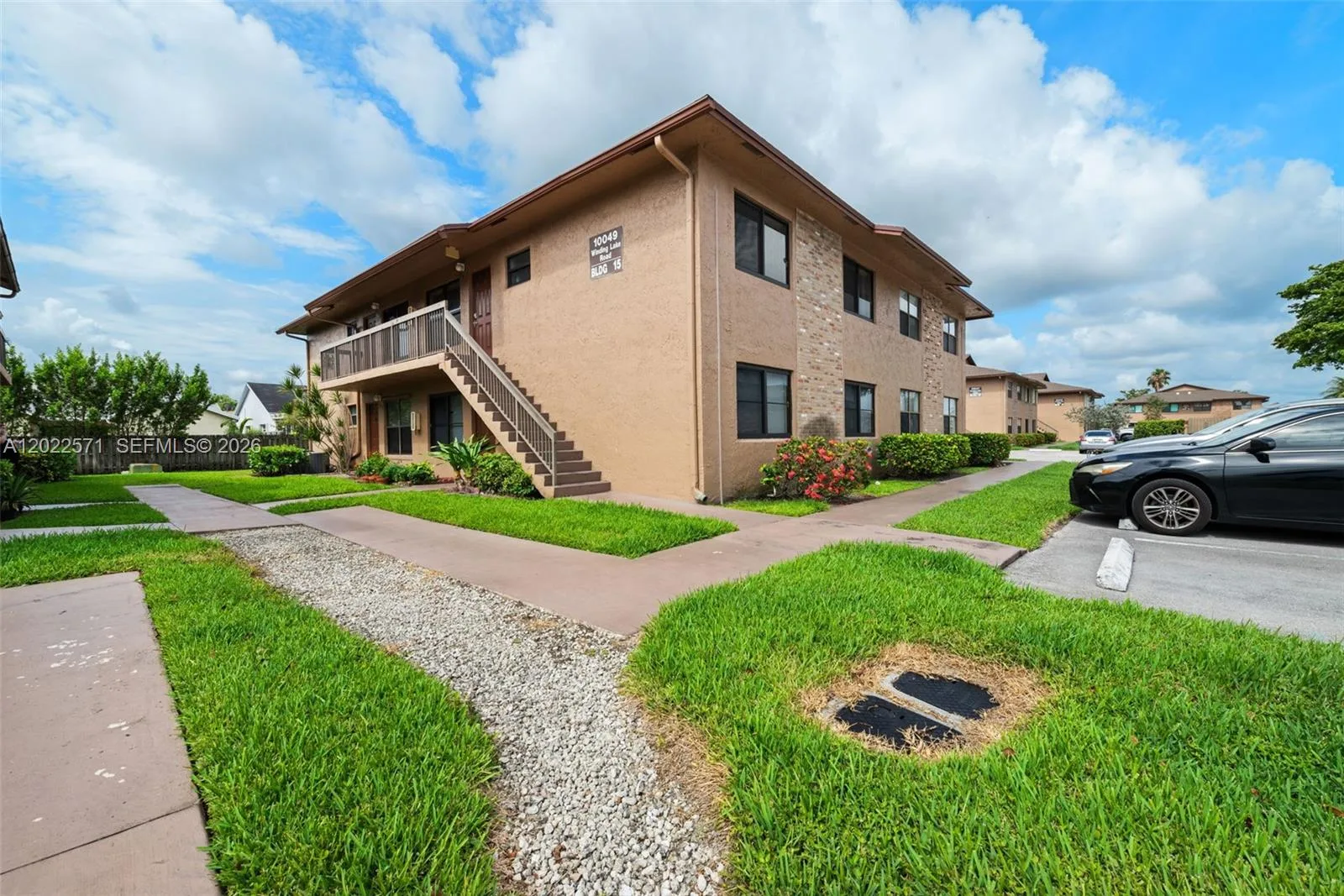 10049 Winding Lake Rd # 202, Sunrise, FL 33351
