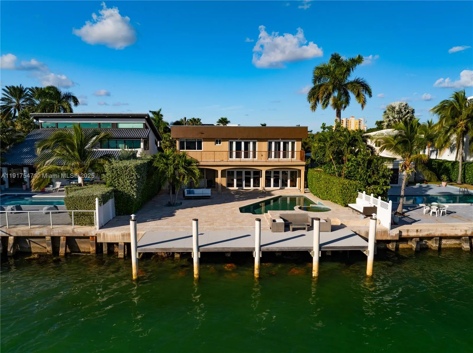 1500 S Treasure Dr, North Bay Village, FL 33141 photo 5