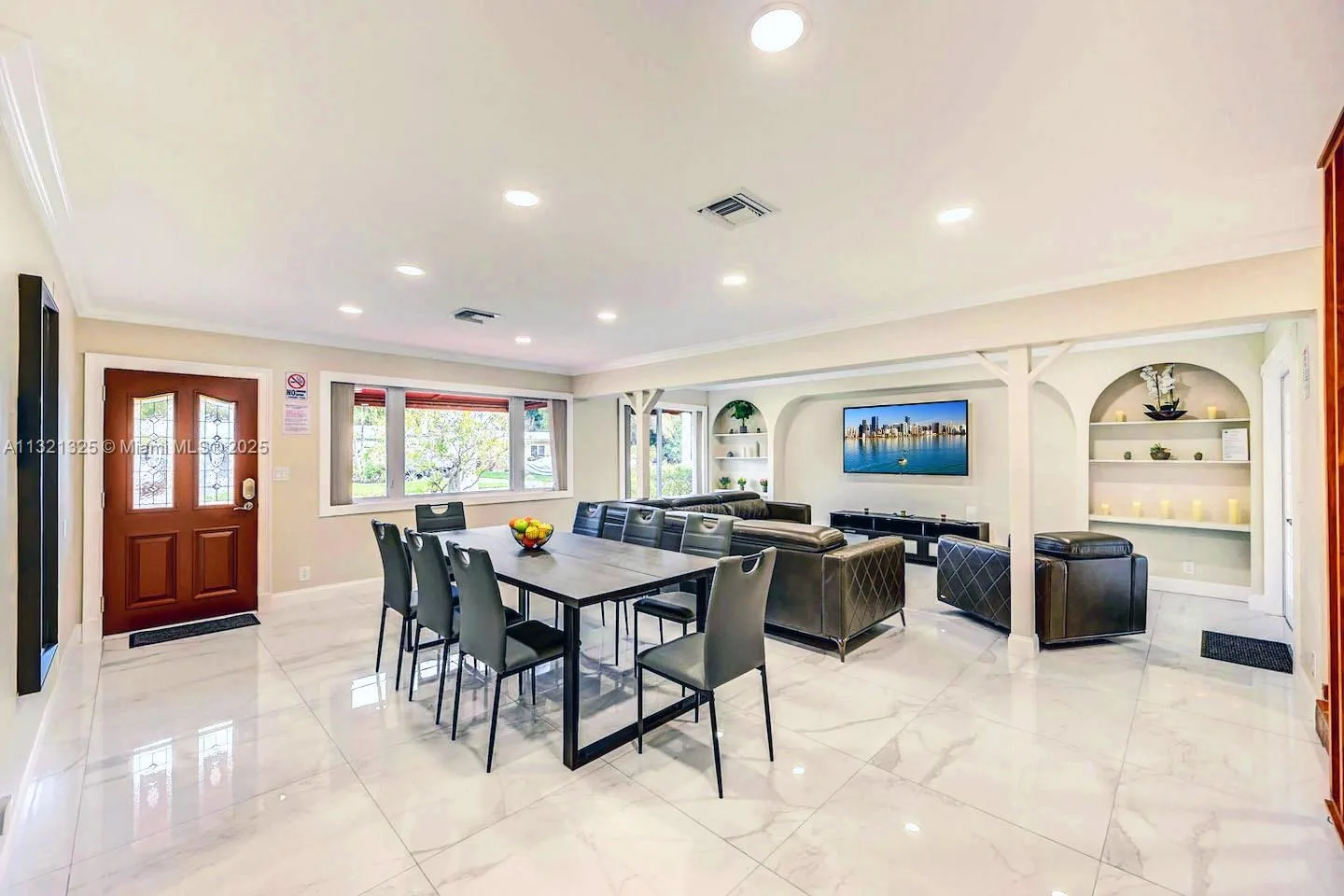 1020 N 13th Ter, Hollywood, FL 33019 photo 10