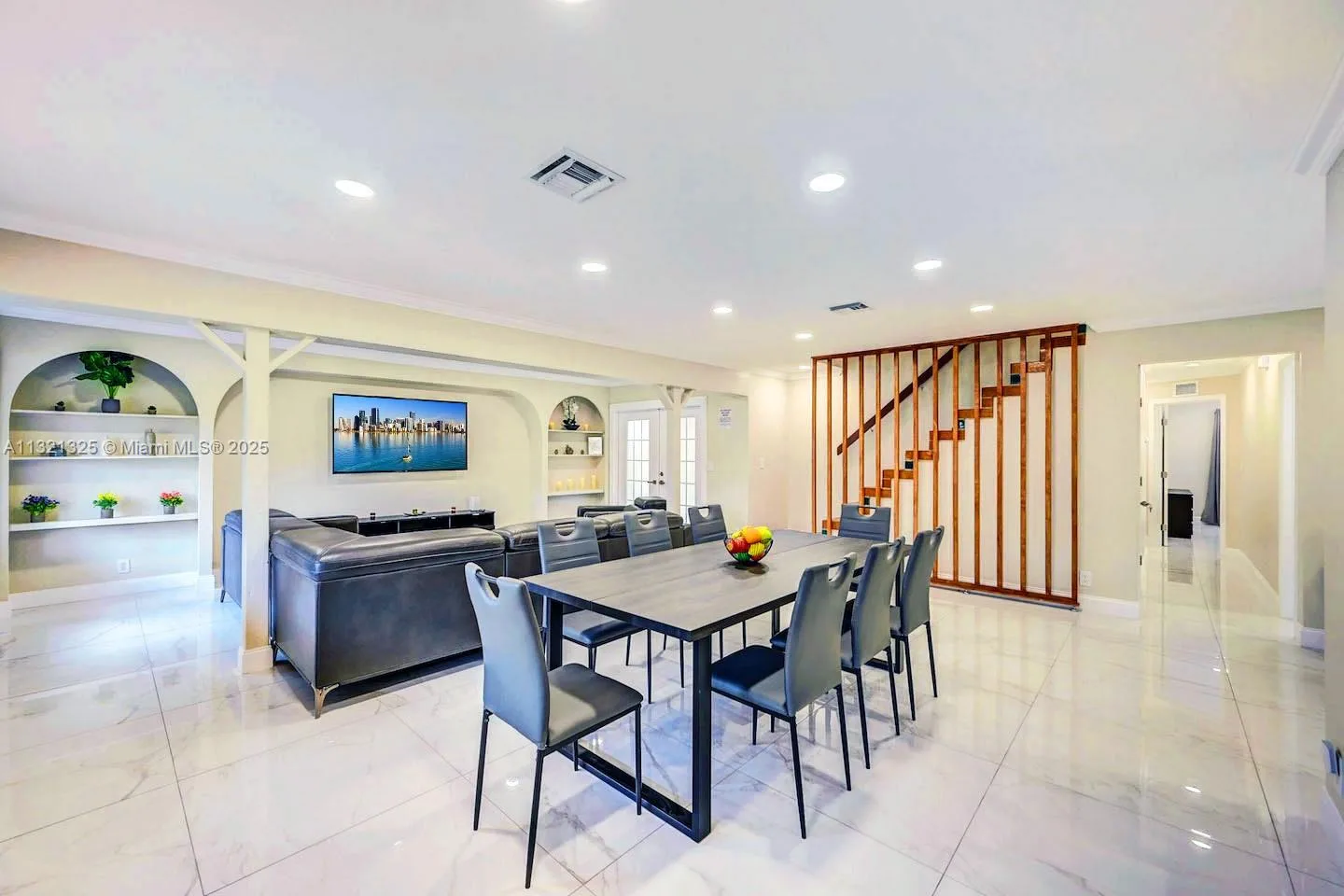 1020 N 13th Ter, Hollywood, FL 33019 photo 7