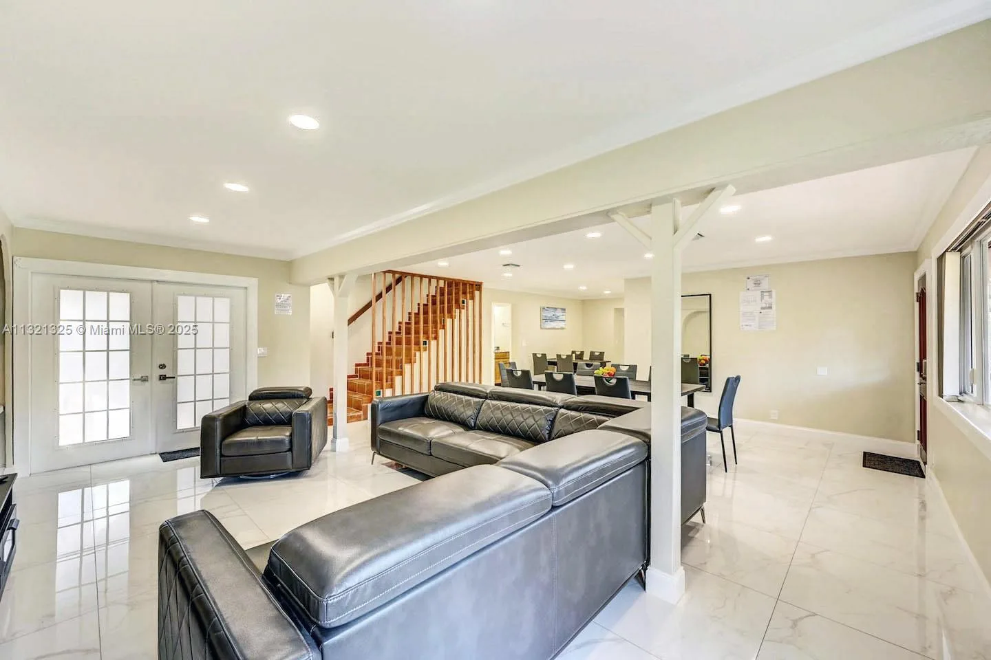 1020 N 13th Ter, Hollywood, FL 33019 photo 8