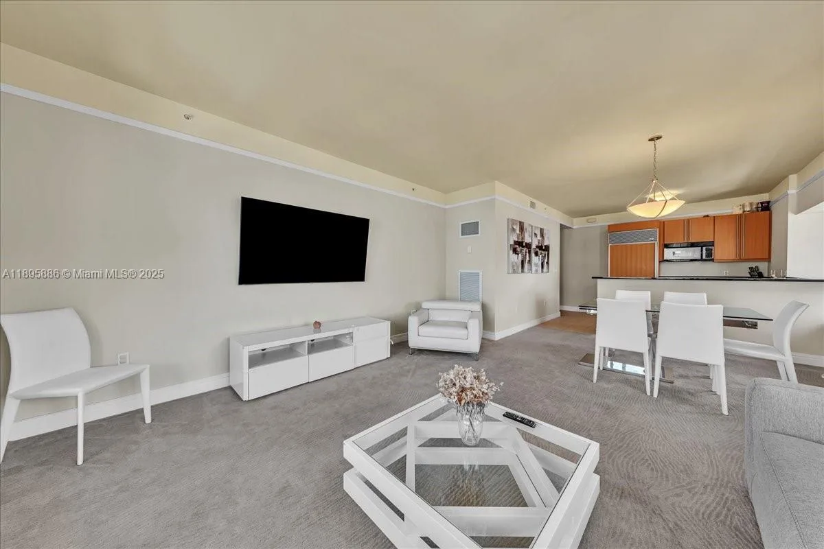 1435 Brickell Ave # 3112, Miami, FL 33131 photo 8