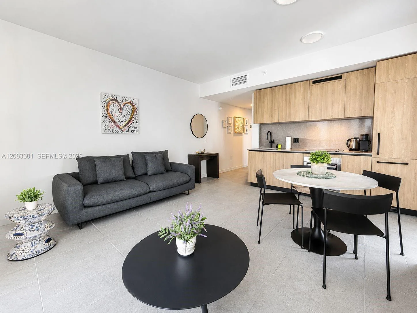 121 NE 5th St # 2408, Miami, FL 33132