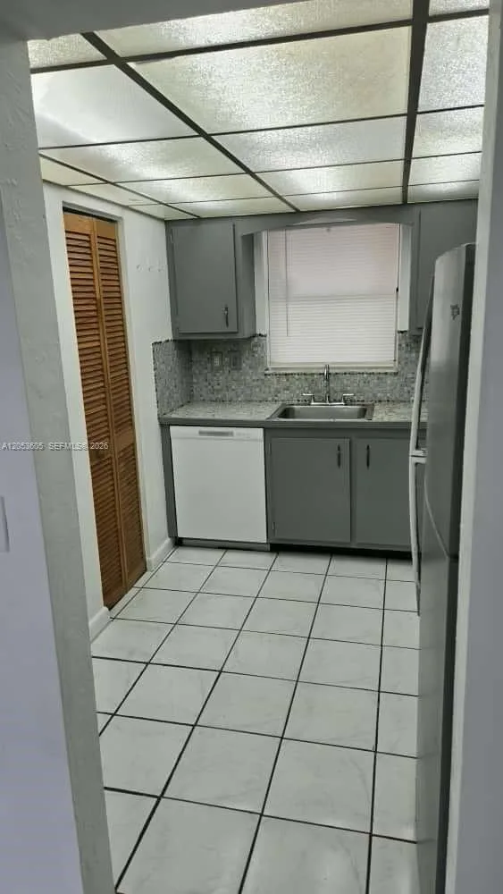 13707 Kendale Lakes Cir # PH11, Miami, FL 33183 photo 7