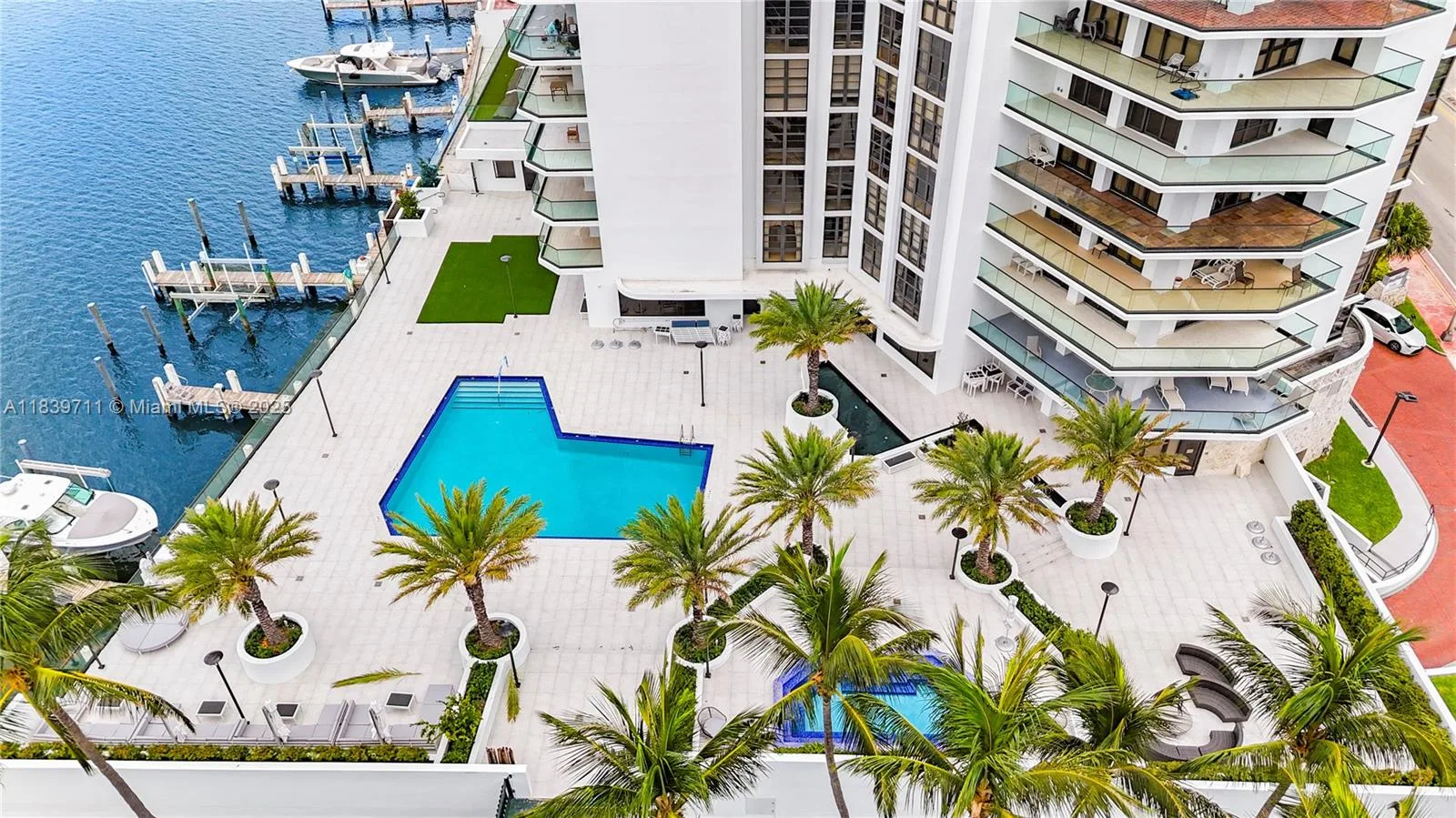 5500 Collins Ave # 1502, Miami Beach, FL 33140 photo 7