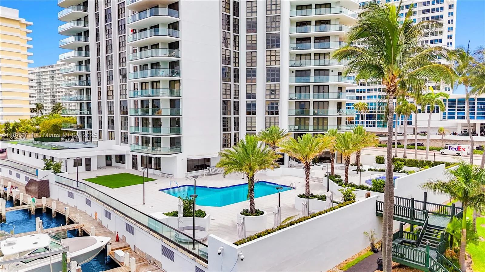 5500 Collins Ave # 1502, Miami Beach, FL 33140 photo 8