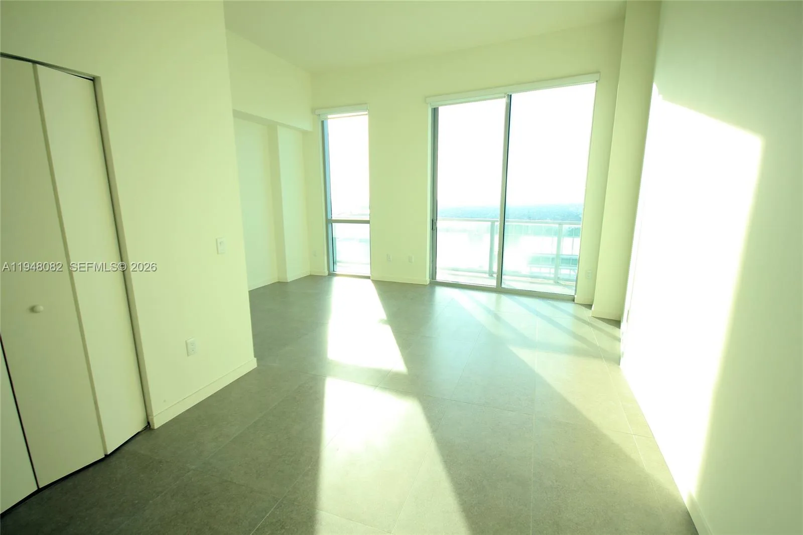 1100 S Miami Ave # 4206, Miami, FL 33130 photo 11