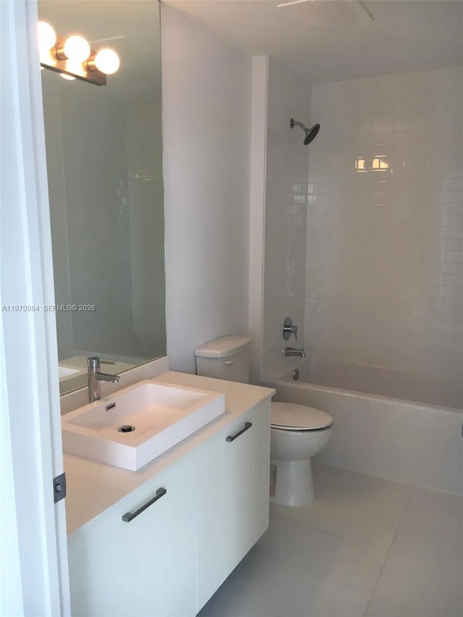 151 SE 1st St # 1109, Miami, FL 33131 photo 7