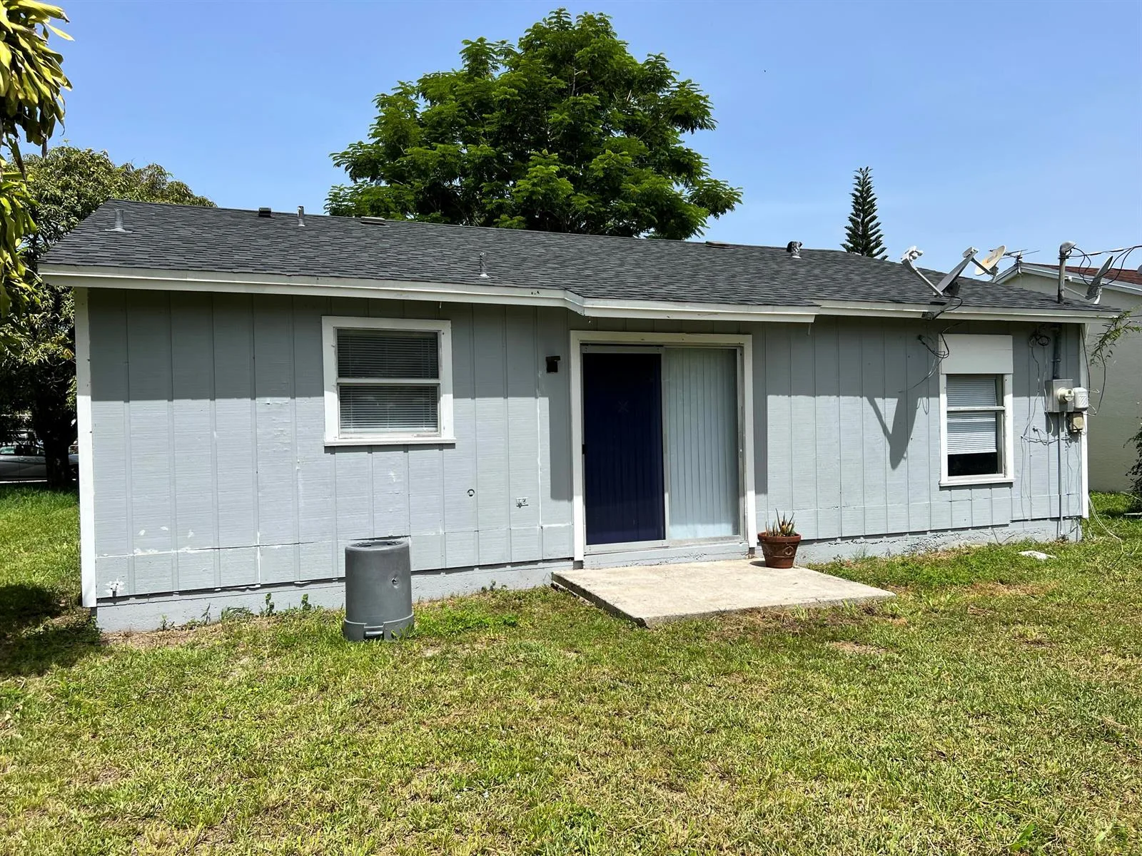 332 Fleming Avenue, FL 33463 photo 12