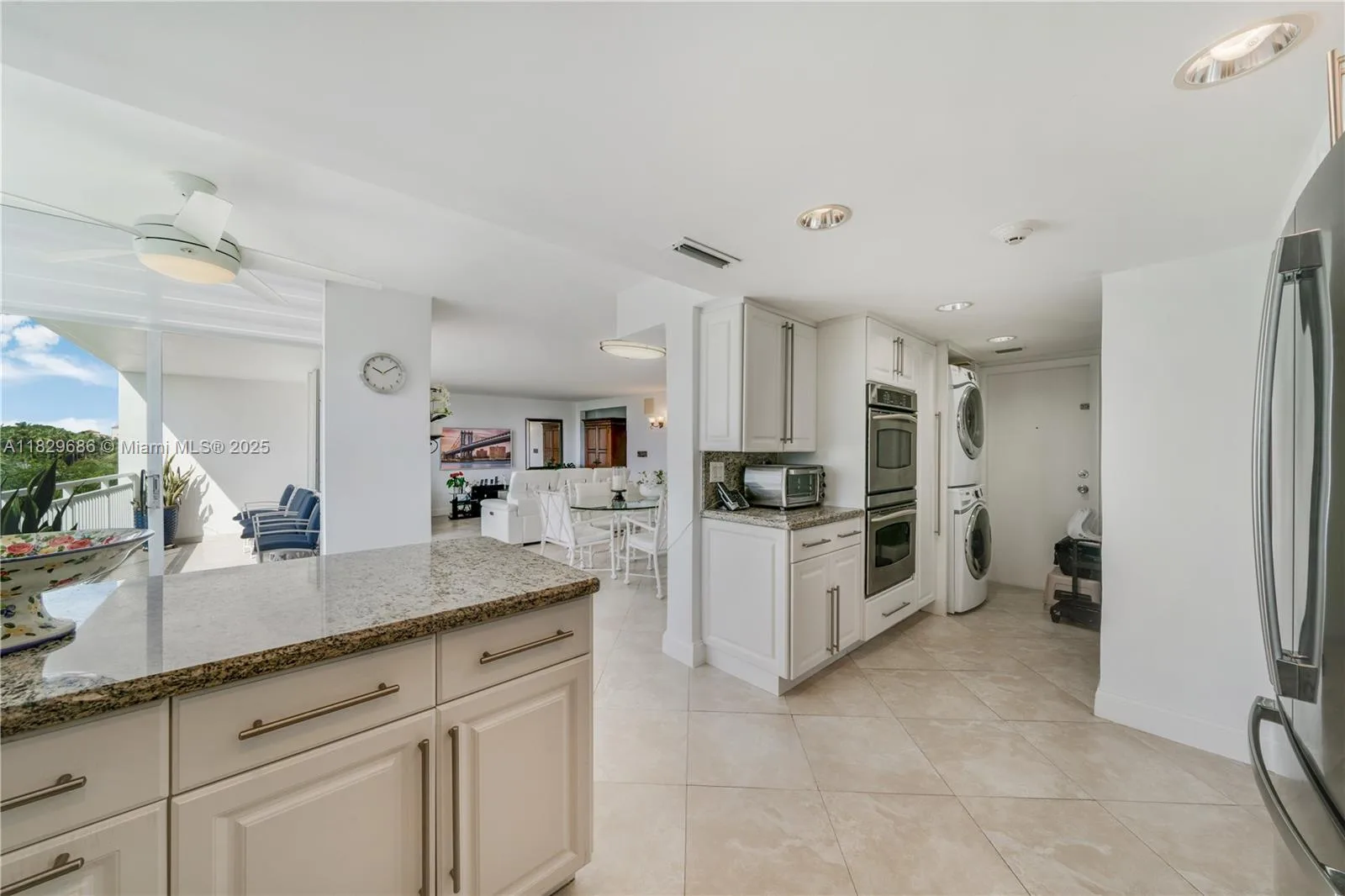 609 Ocean Dr # 5H, Key Biscayne, FL 33149 photo 12