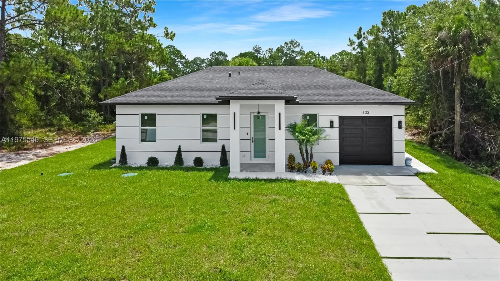 633 S WABASSO, Lehigh Acres, FL 33974