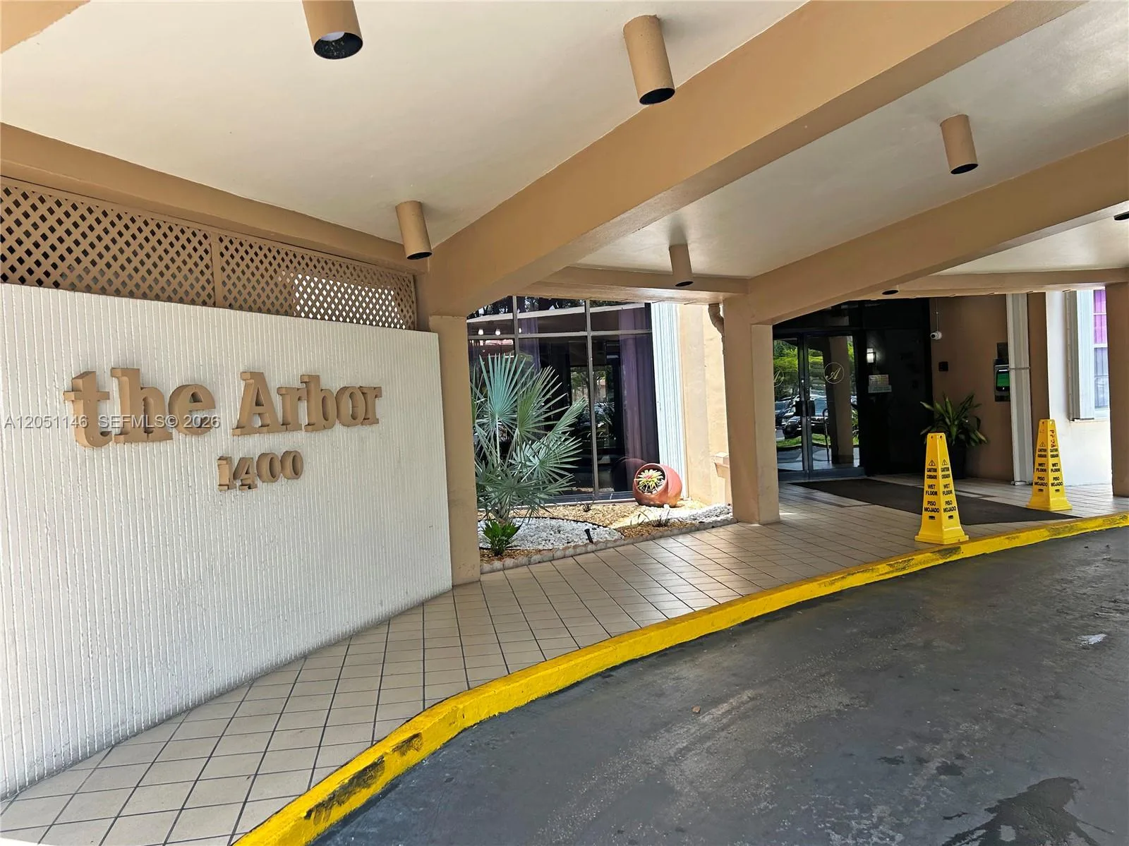 1400 Saint Charles Pl # 217, Pembroke Pines, FL 33026 — zdjęcie 5