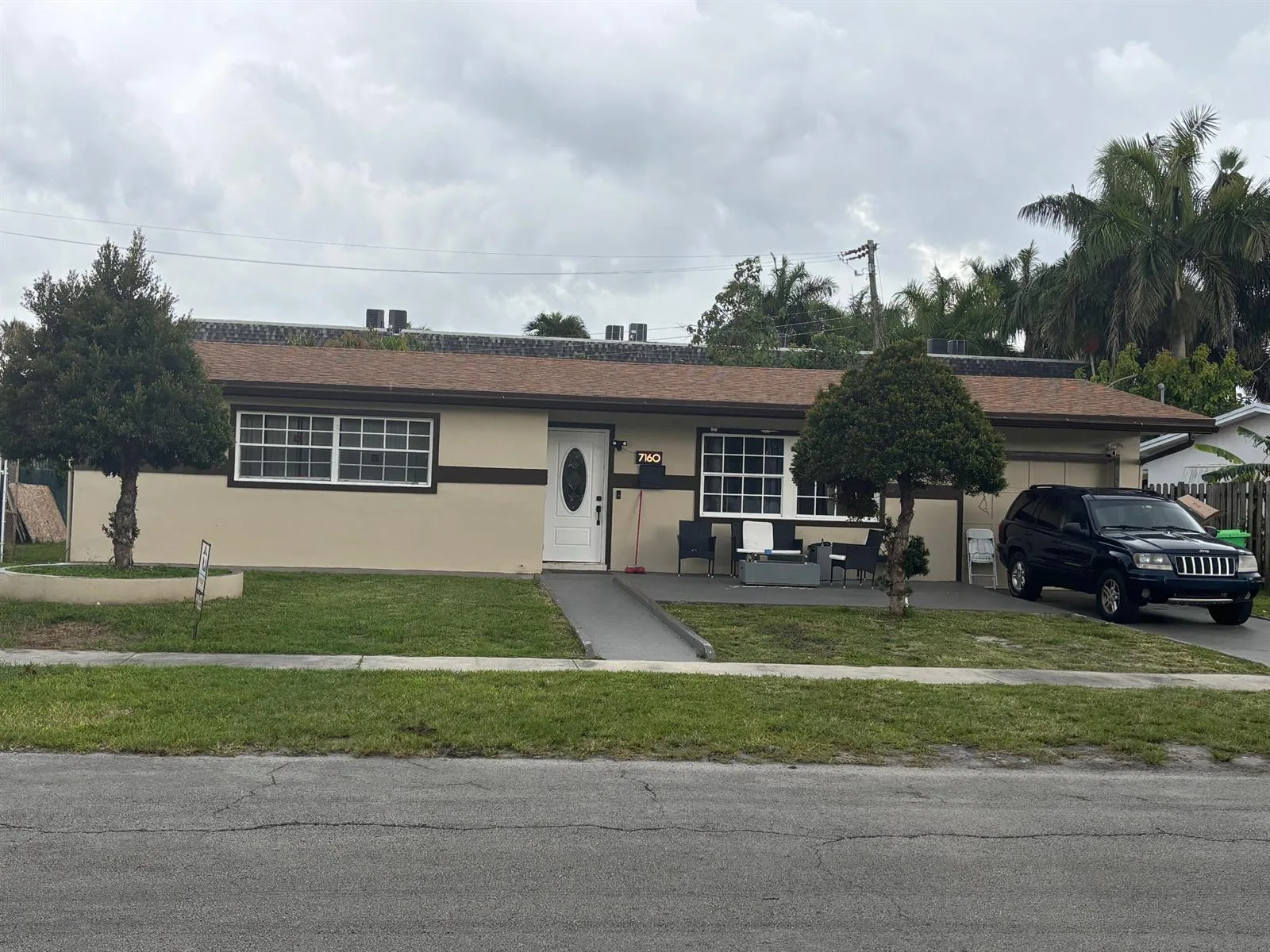7160 NW 24th Street NW, Sunrise, FL 33313