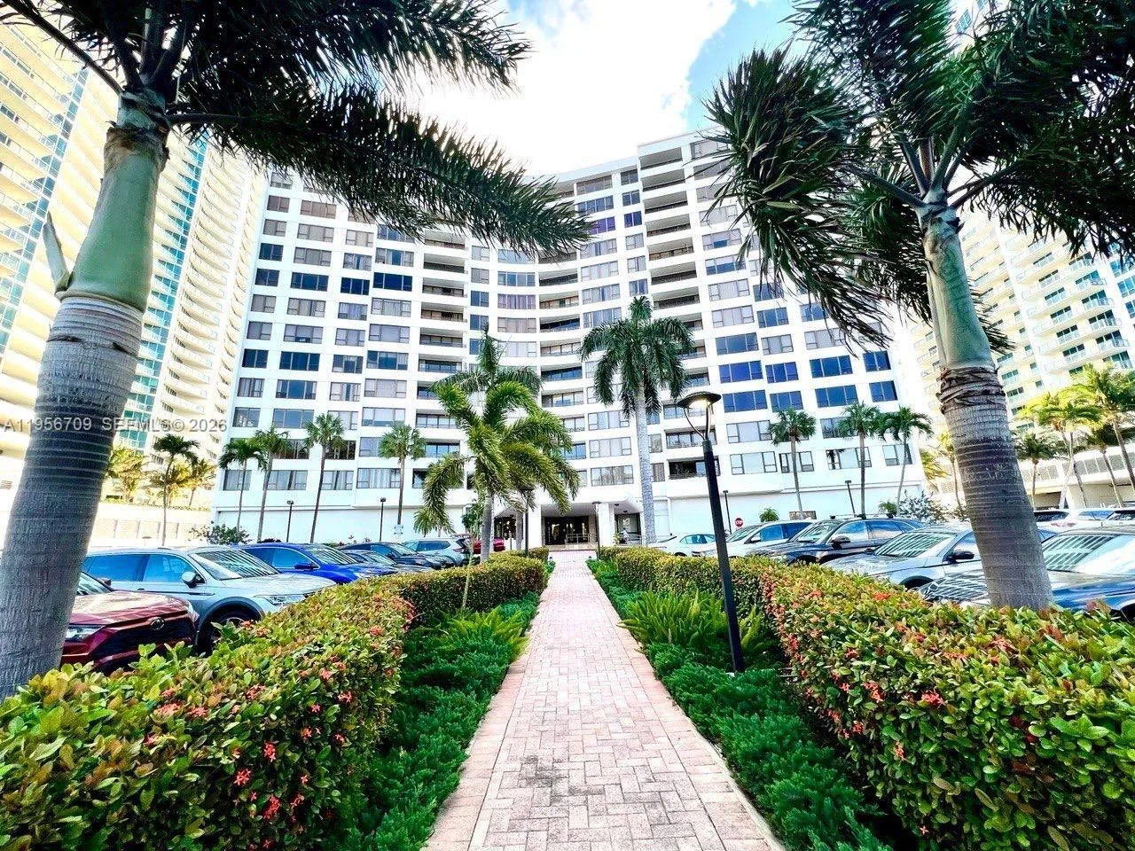 3505 S Ocean Dr # 619, Hollywood, FL 33019