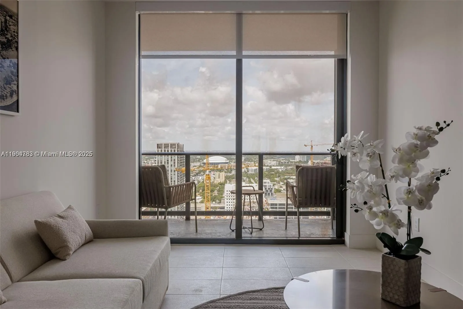 159 NE 6th St # 3404, Miami, FL 33132 photo 5