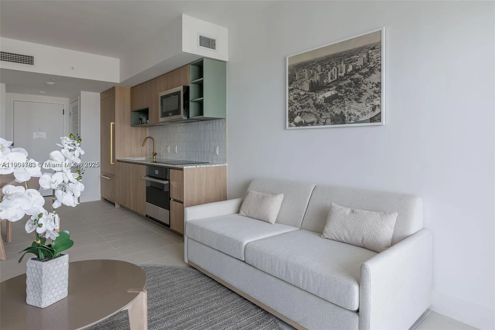159 NE 6th St # 3404, Miami, FL 33132 photo 6