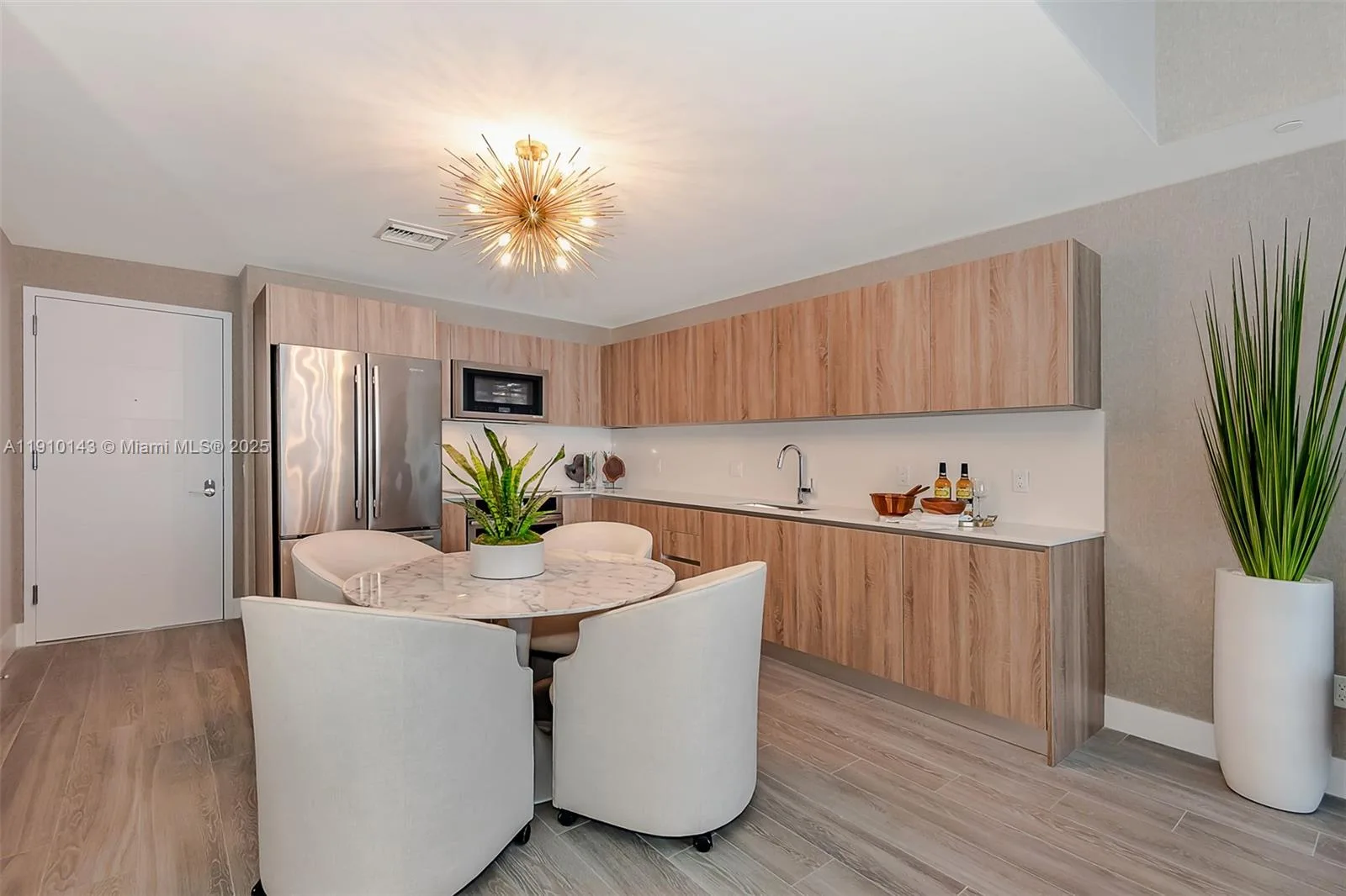 2960 NE 207th St # 1112, Aventura, FL 33180 photo 7