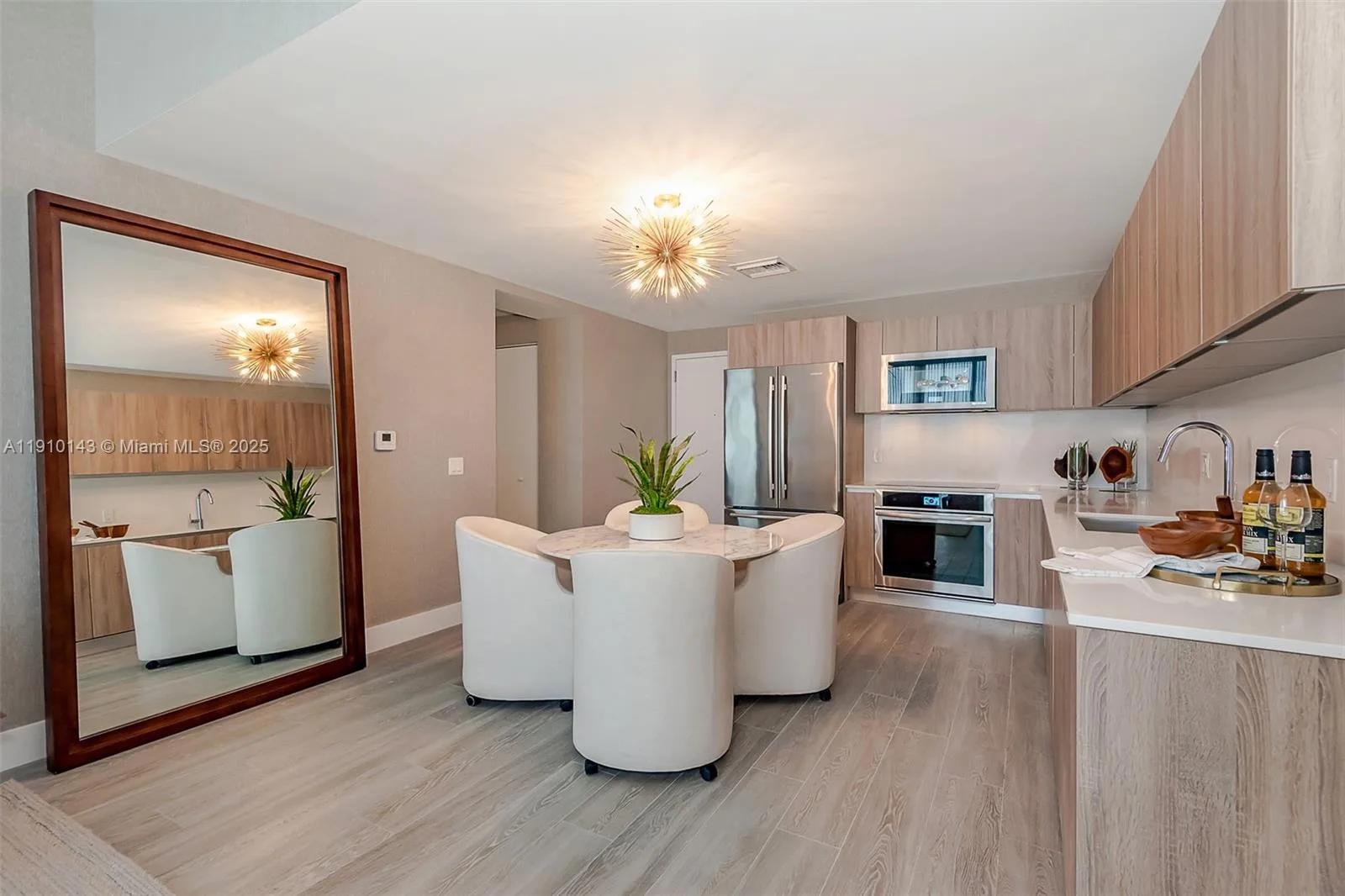 2960 NE 207th St # 1112, Aventura, FL 33180 photo 8