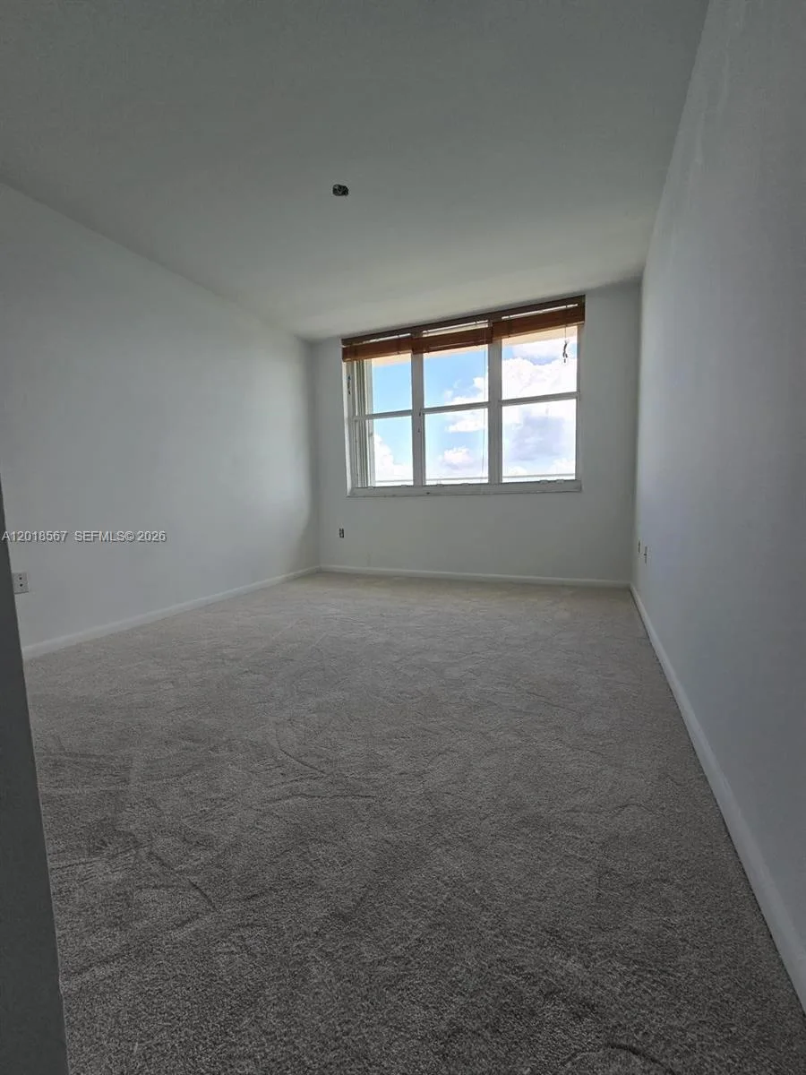 800 Claughton Island Dr # 402, Miami, FL 33131 photo 10