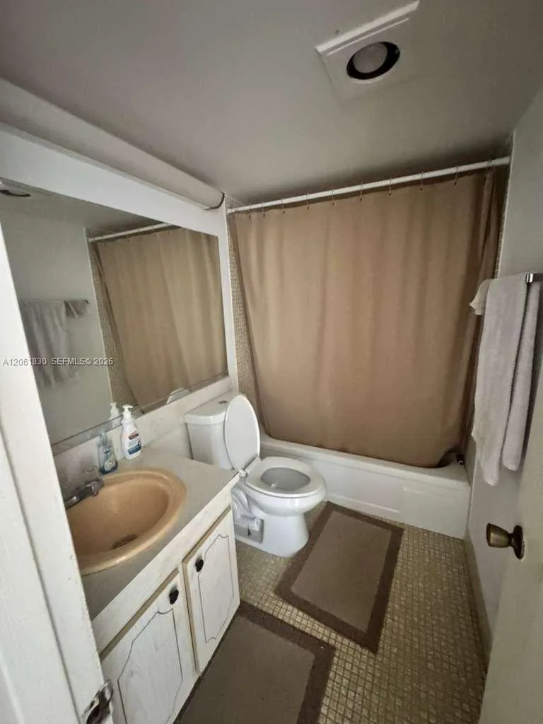568 N Mansfield N # 568, Boca Raton, FL 33434 photo 4