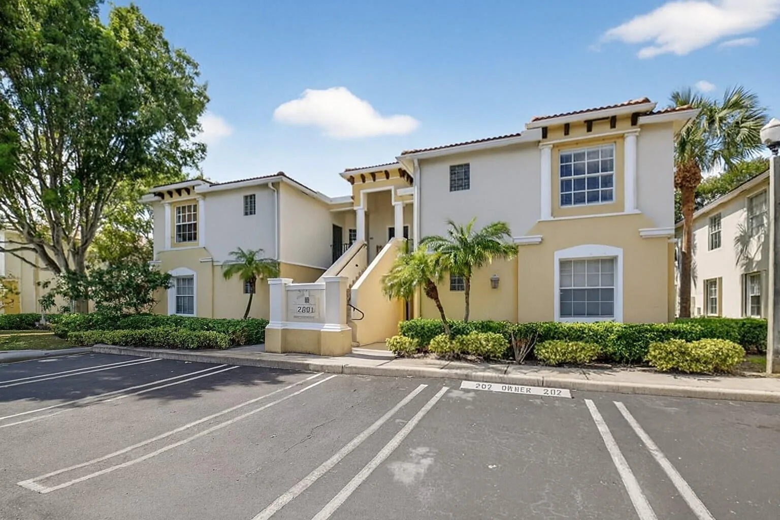 23269 Carolwood Lane # 201, Boca Raton, FL 33428