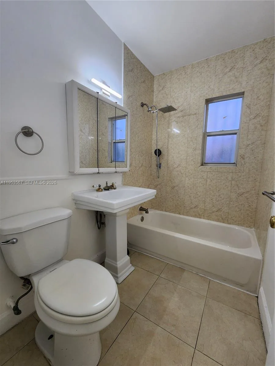 405 NW 64th St # 2, Miami, FL 33150 photo 12